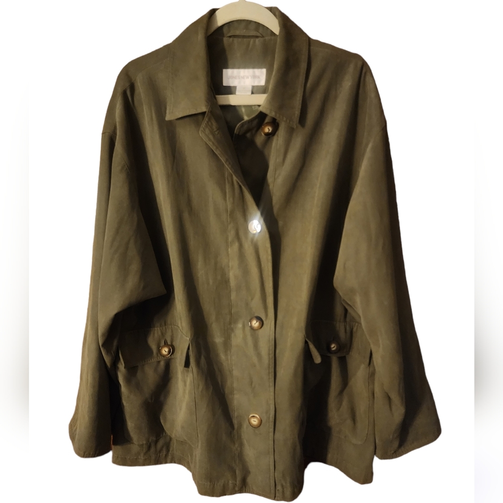Womens casual jacket by Jones New York
